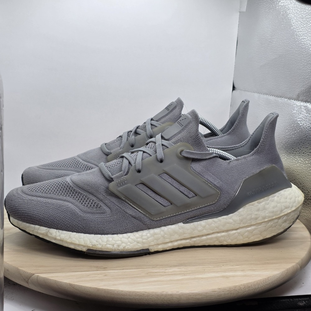 Men's size 12 - Adidas ULTRABOOST 22 Running‎ Athletic Shoes Gray